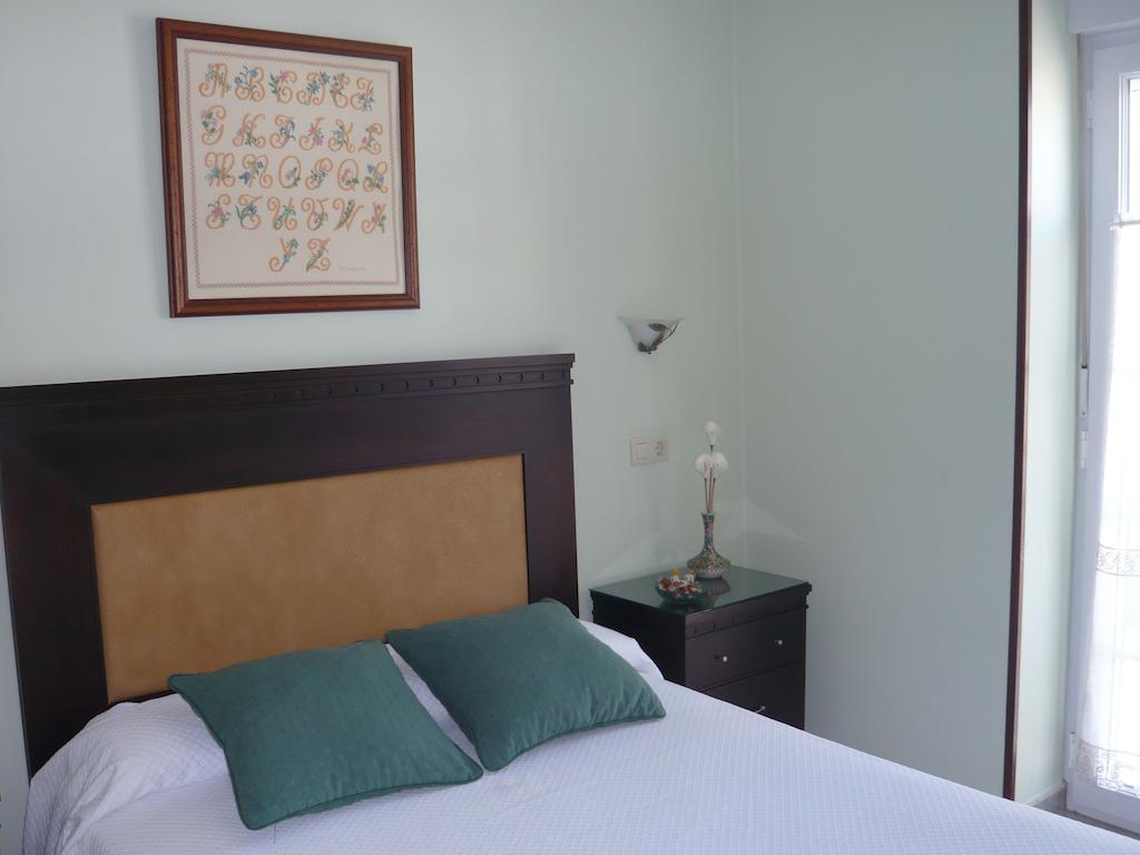 Apartamentos Casa Germana タピア・デ・カサリエゴ エクステリア 写真