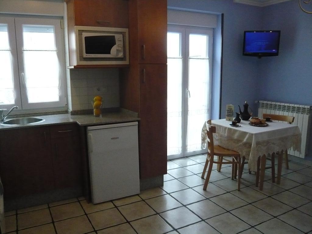 Apartamentos Casa Germana タピア・デ・カサリエゴ エクステリア 写真